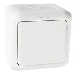 Выключатель 1-клавишный Legrand QUTEO, открытый монтаж, белый, IP44, 782300