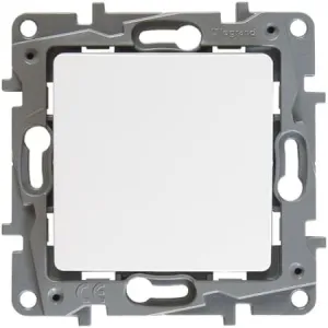 Переключатель 1-клавишный Legrand ETIKA, скрытый монтаж, белый, 672205