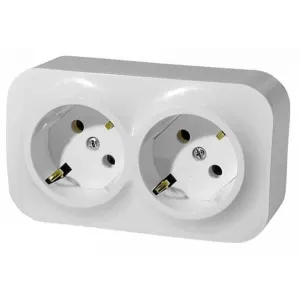 Розетка двухместная Legrand QUTEO, открытый монтаж, с заземлением, белый, 782213