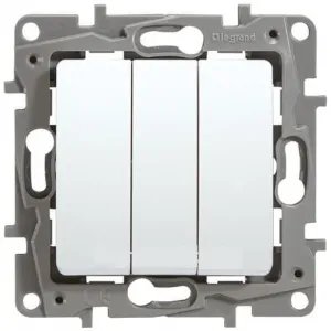 Выключатель 3-клавишный Legrand ETIKA, скрытый монтаж, белый, 672213