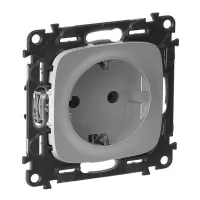 Розетка Legrand VALENA ALLURE, скрытый монтаж, с заземлением, со шторками, алюминий, 753935